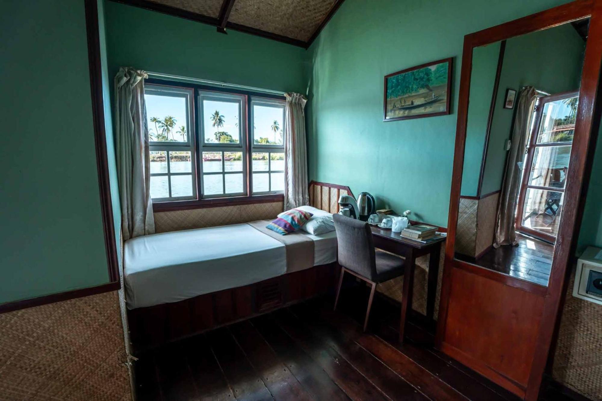 Sala Done Khone Hotel Ban Khon Экстерьер фото