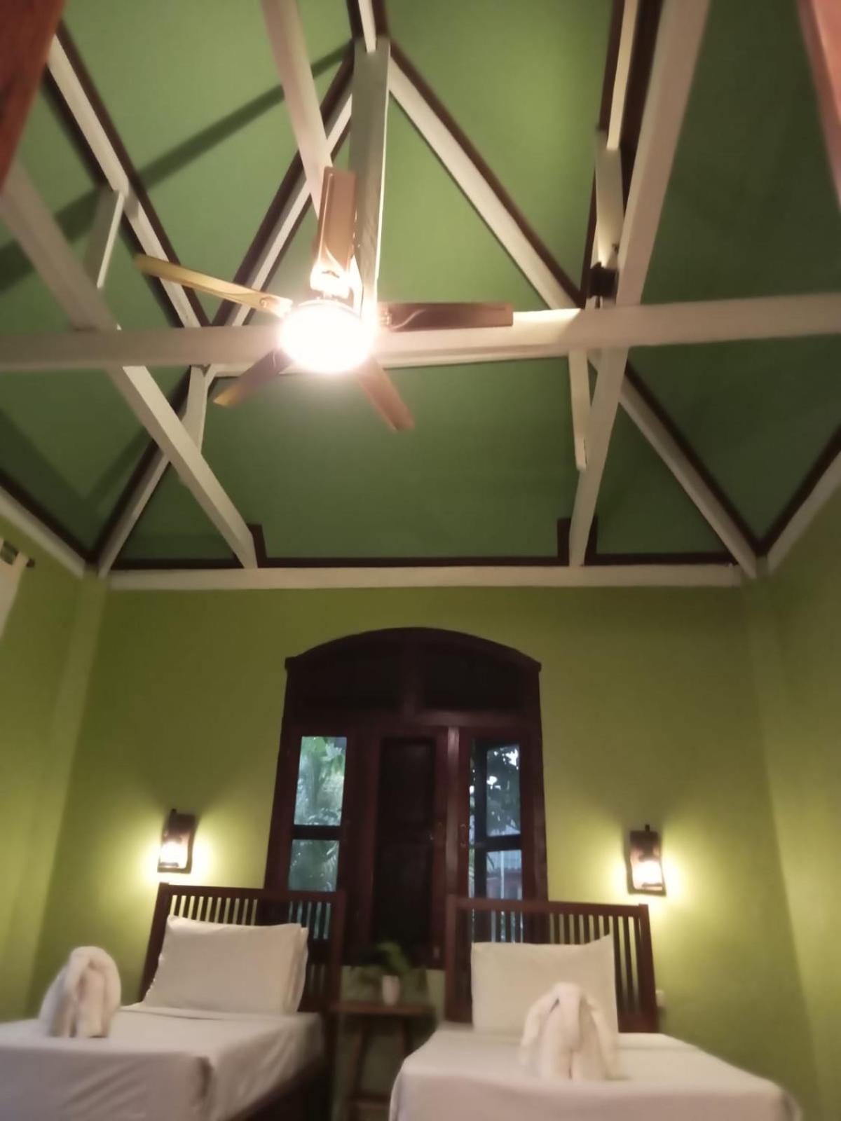 Sala Done Khone Hotel Ban Khon Экстерьер фото